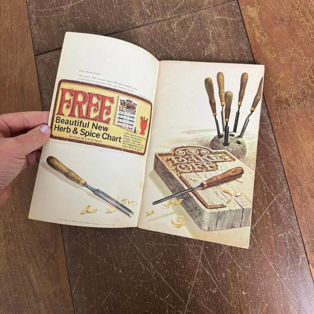 1968 19th Annual Bake Off Cook Book Pillsbury Recipe Book Pies Main Dishes Cakes